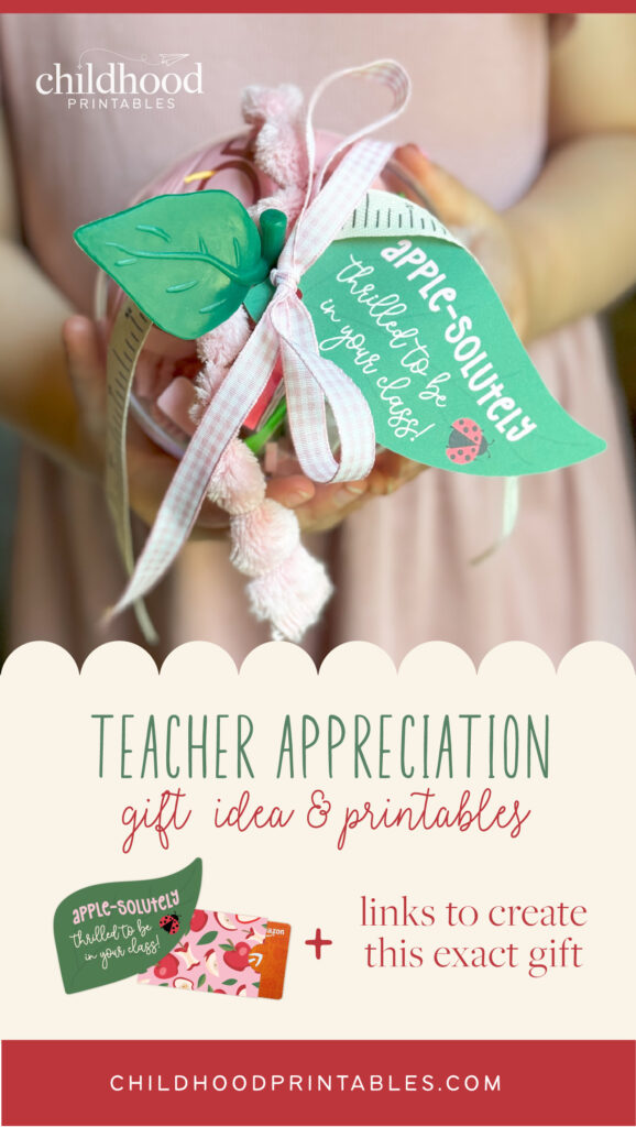 Teacher Gift Idea, Apple Themed Gift Tag and Gift Card Sleeve, Back To School, Teacher Appreciation Gift Idea, Printable Apple Themed Gift Tag and Apple Themed Gift Card Sleeve from Childhood Printables www.childhoodprintables.com